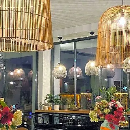 Payava By True Blue Otel